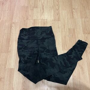 Lululemon Athletica Green Camouflage Leggings